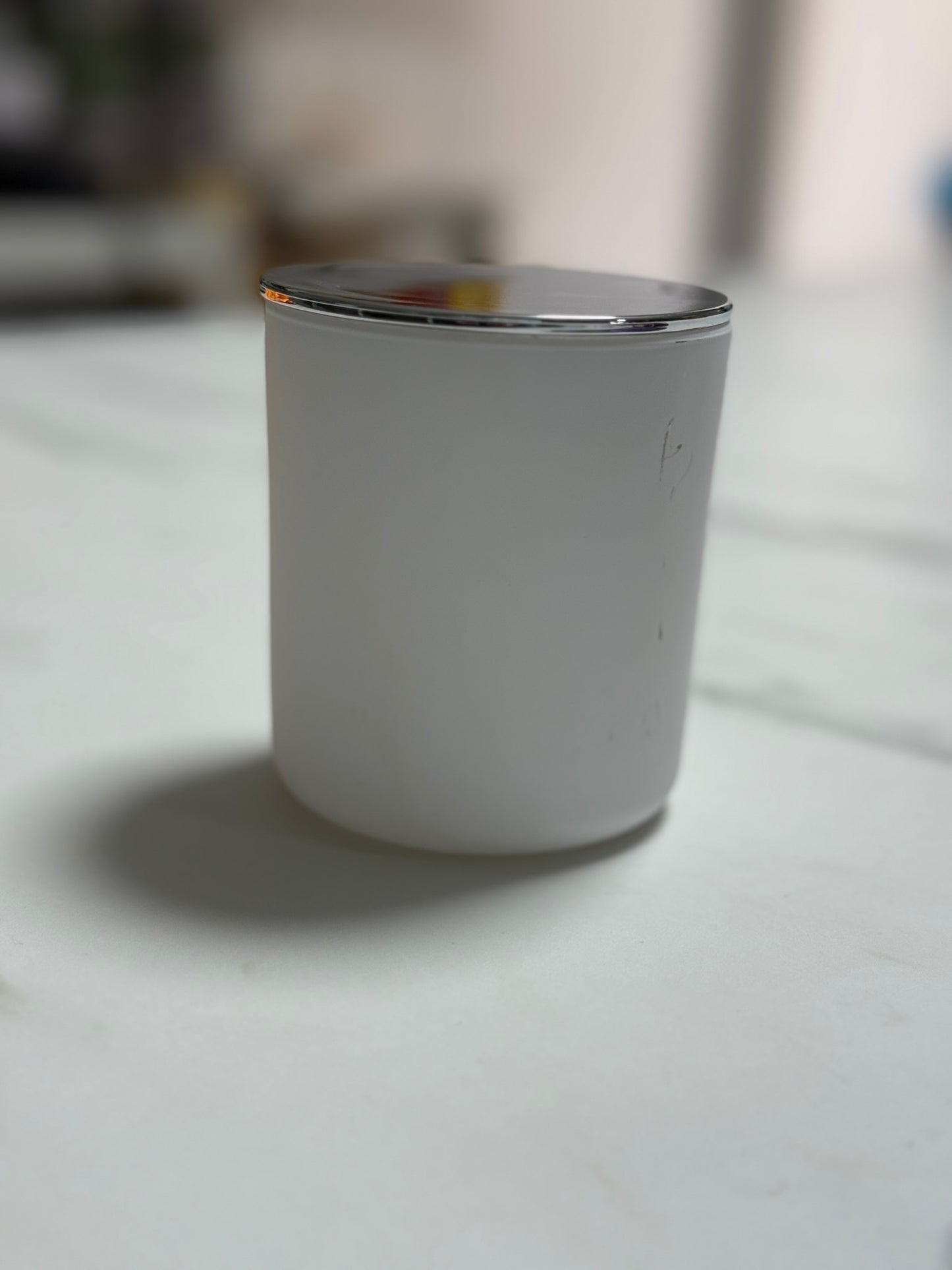 Small white vogue